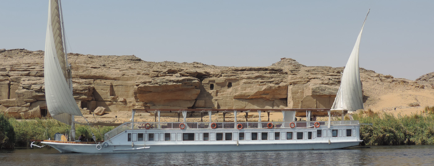 Take an exclusive Nile cruise <strong>on a Dahabeya</strong>

  